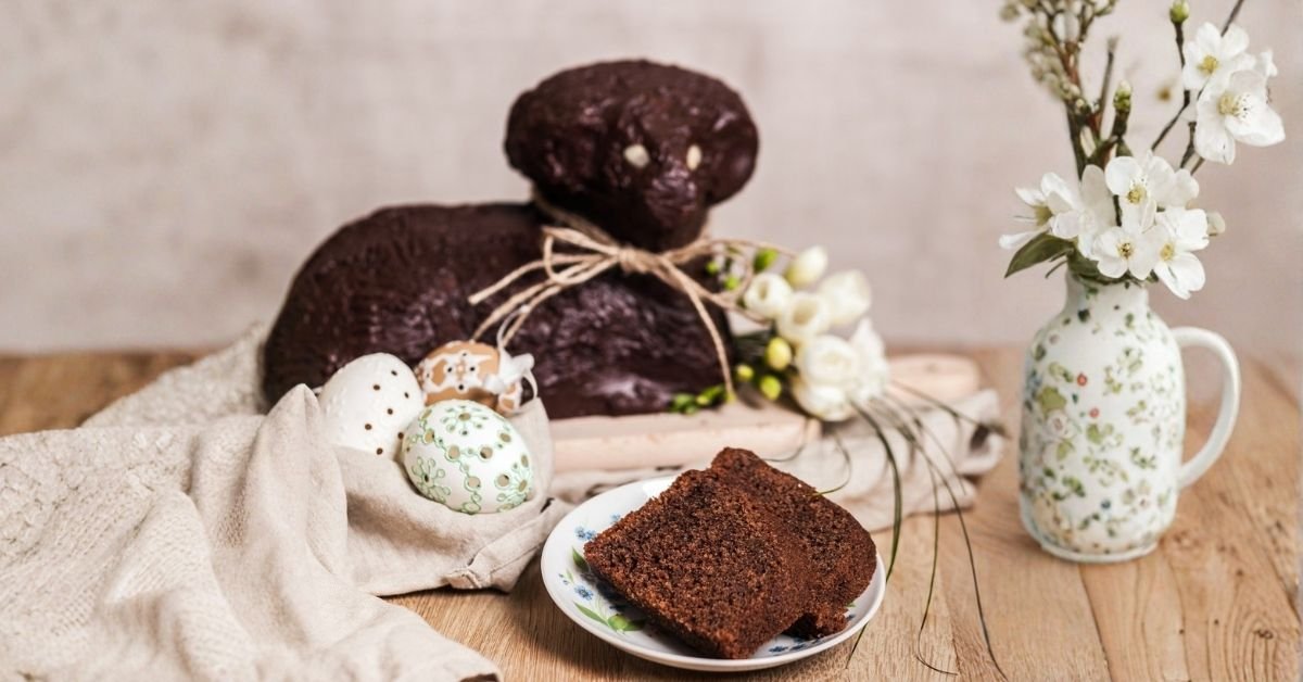 Sweet easter bread from spelt flour
