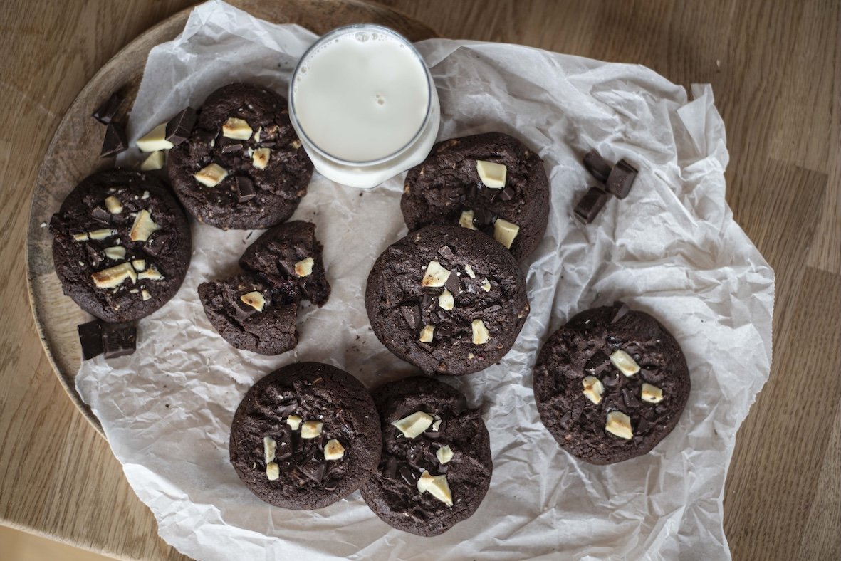 Sweet easter bread from spelt flour