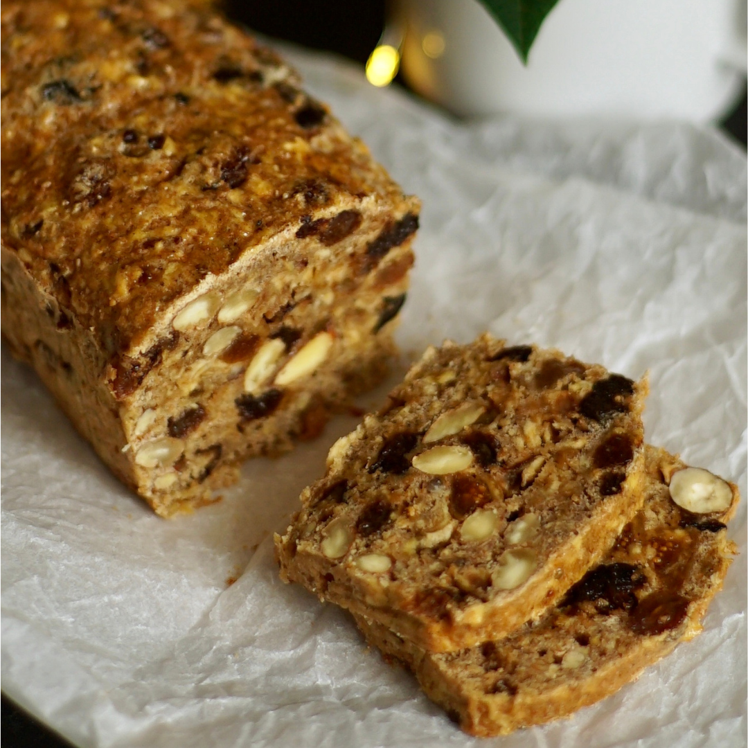       
          Vánoční ovocný chléb (bez lepku)
      